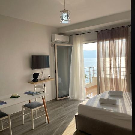 Lotus Apartments فلورا المظهر الخارجي الصورة