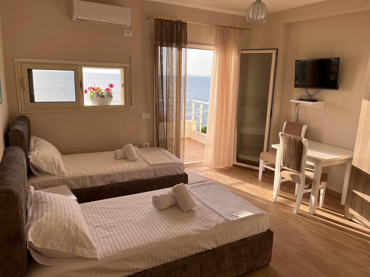 Lotus Apartments فلورا المظهر الخارجي الصورة