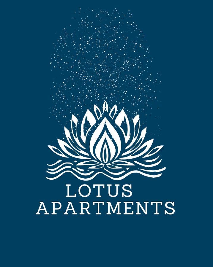 Lotus Apartments فلورا المظهر الخارجي الصورة