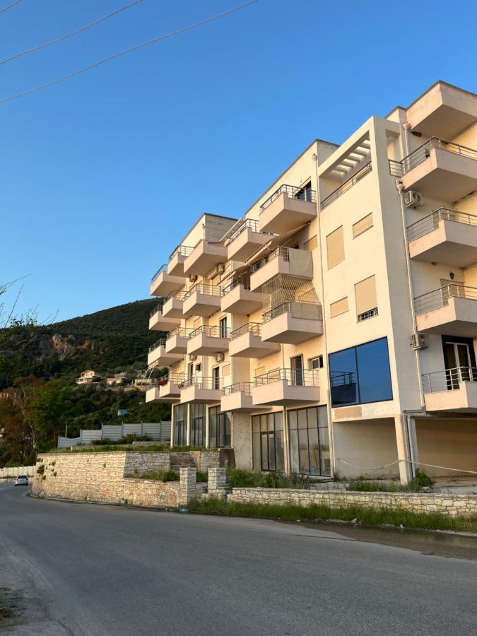 Lotus Apartments فلورا المظهر الخارجي الصورة