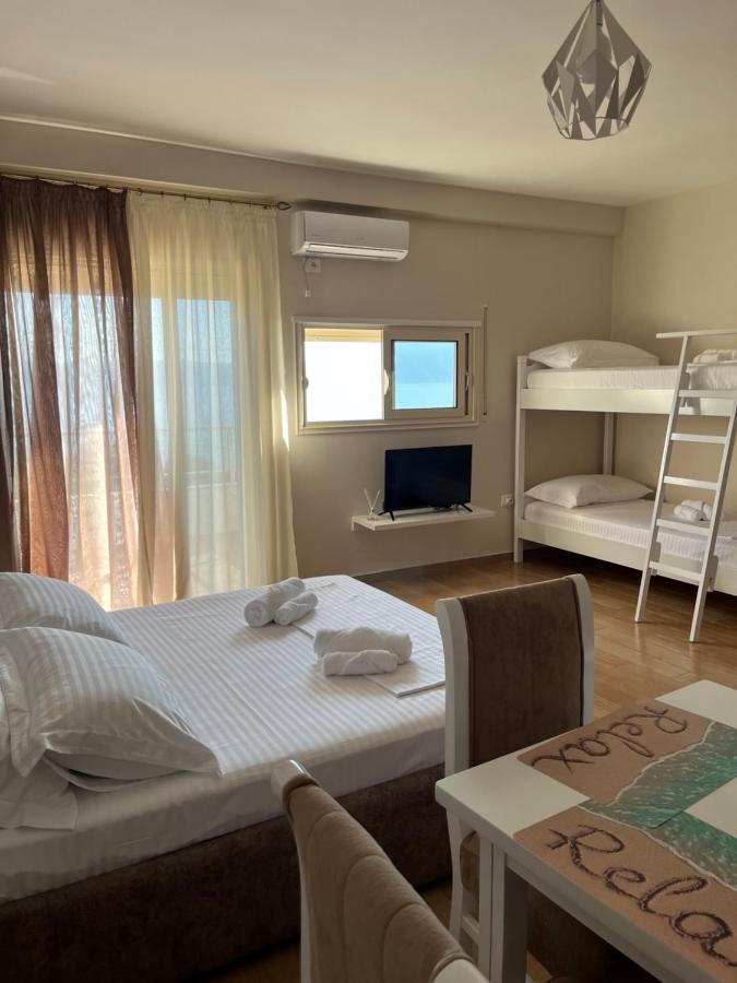 Lotus Apartments فلورا المظهر الخارجي الصورة