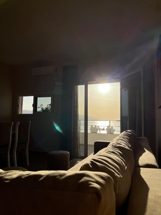 Lotus Apartments فلورا المظهر الخارجي الصورة