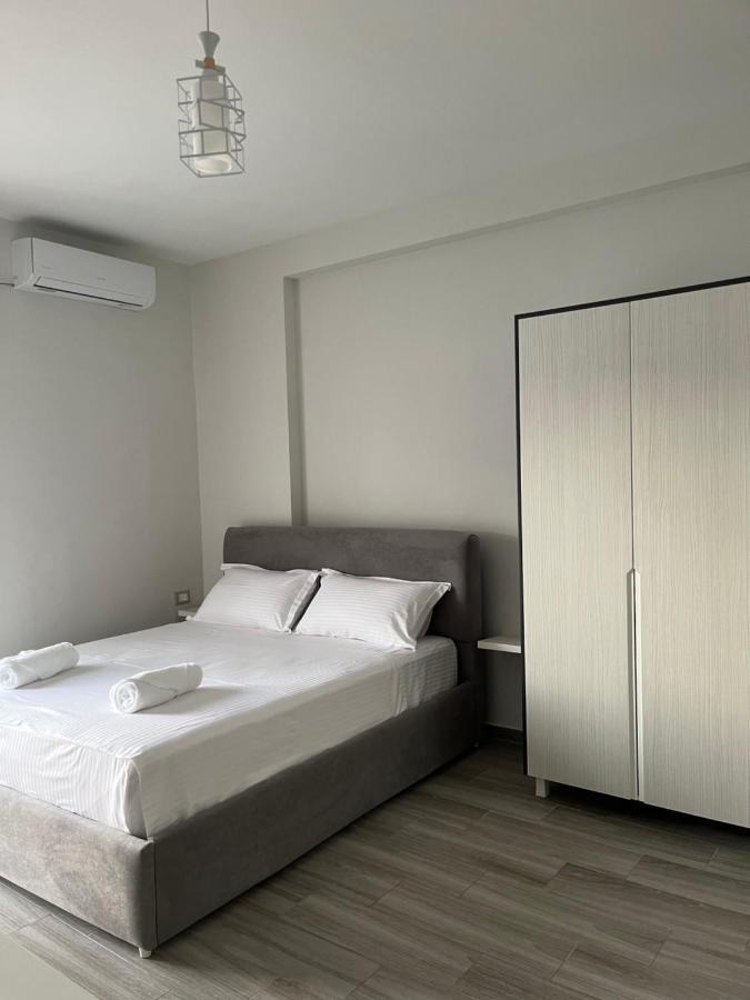 Lotus Apartments فلورا المظهر الخارجي الصورة