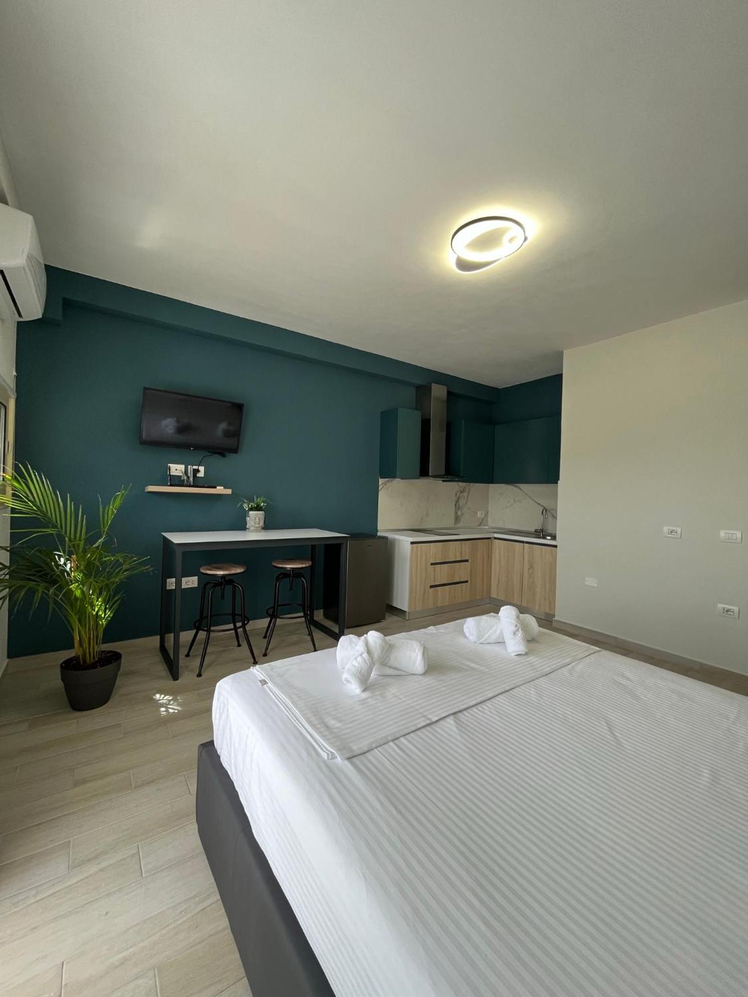 Lotus Apartments فلورا المظهر الخارجي الصورة